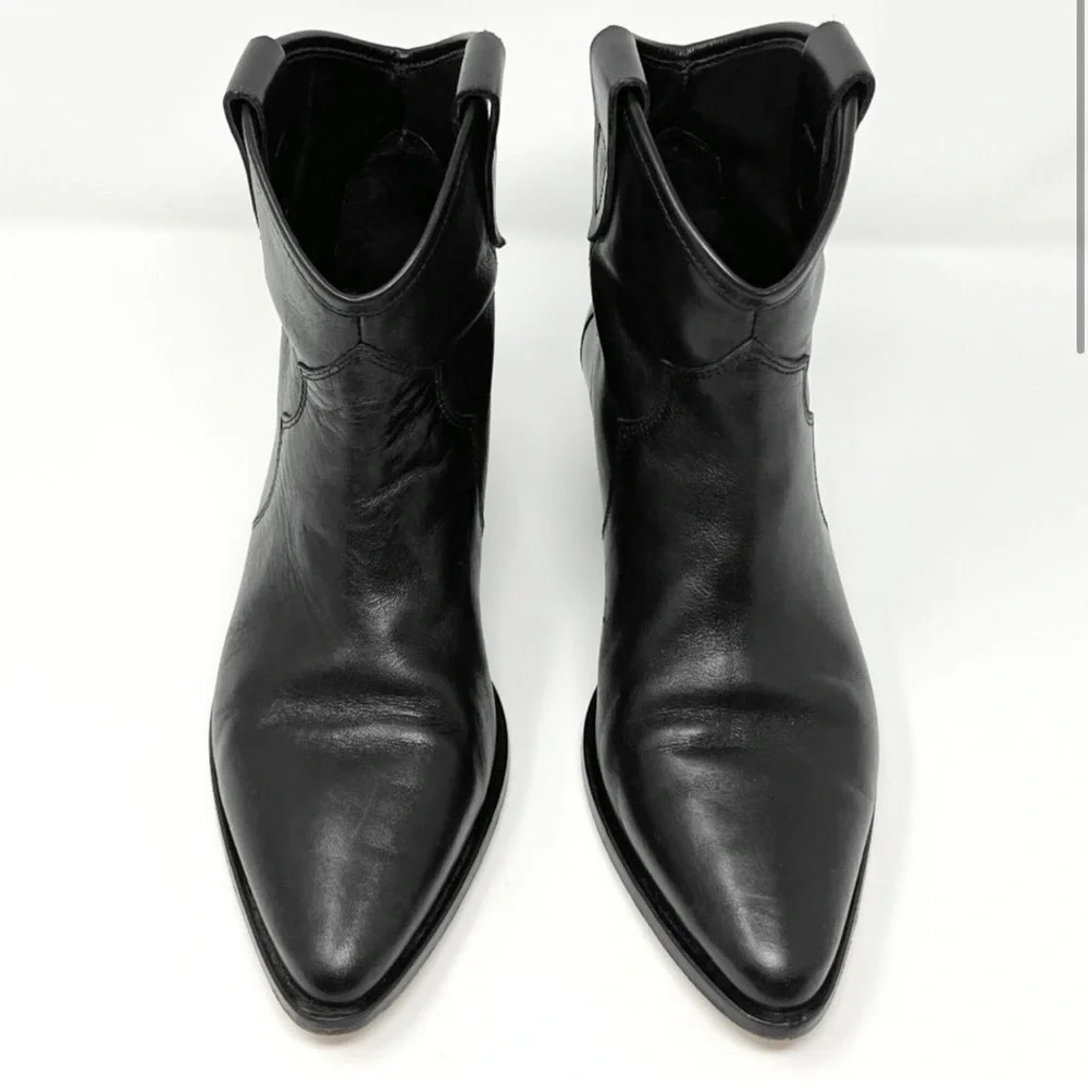 Isabel Marant Dawyna Black Leather Silver Studded Western Pointed Ankle Boots. - Picture 3 of 8